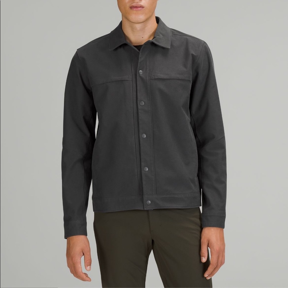 NWT City Excursion Jacket in Graphite Grey.